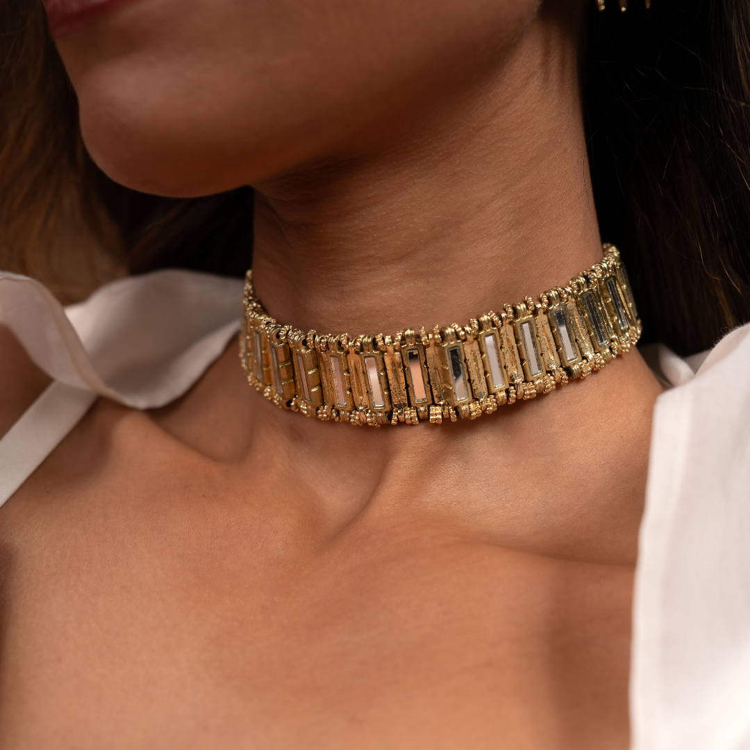 ROMAN GOLDEN CHOKER