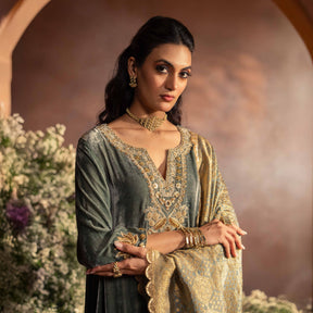 AABIRA KAFTAN [ Wasabi Green ]