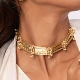 BINT AL NUWKHADHIH CHOKER  A