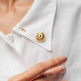 SEA SHELL LAPEL PIN